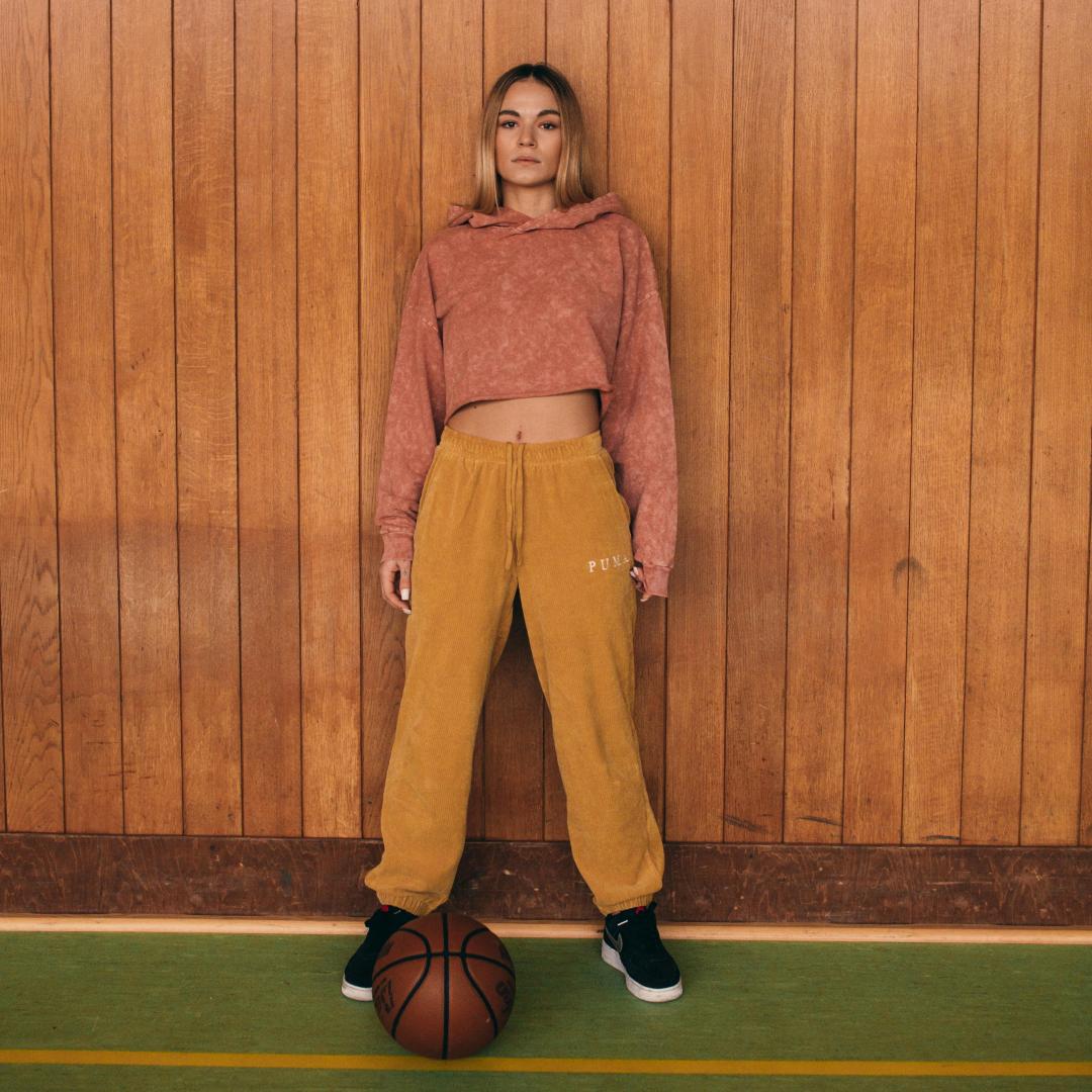 Мода на зручність: Спортивний стиль і athleisure