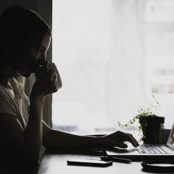 Час для дружби: Як знайти баланс між роботою та особистим життям?