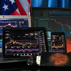 Довгострокові vs. короткострокові інвестиції: Яка стратегія вам підходить?